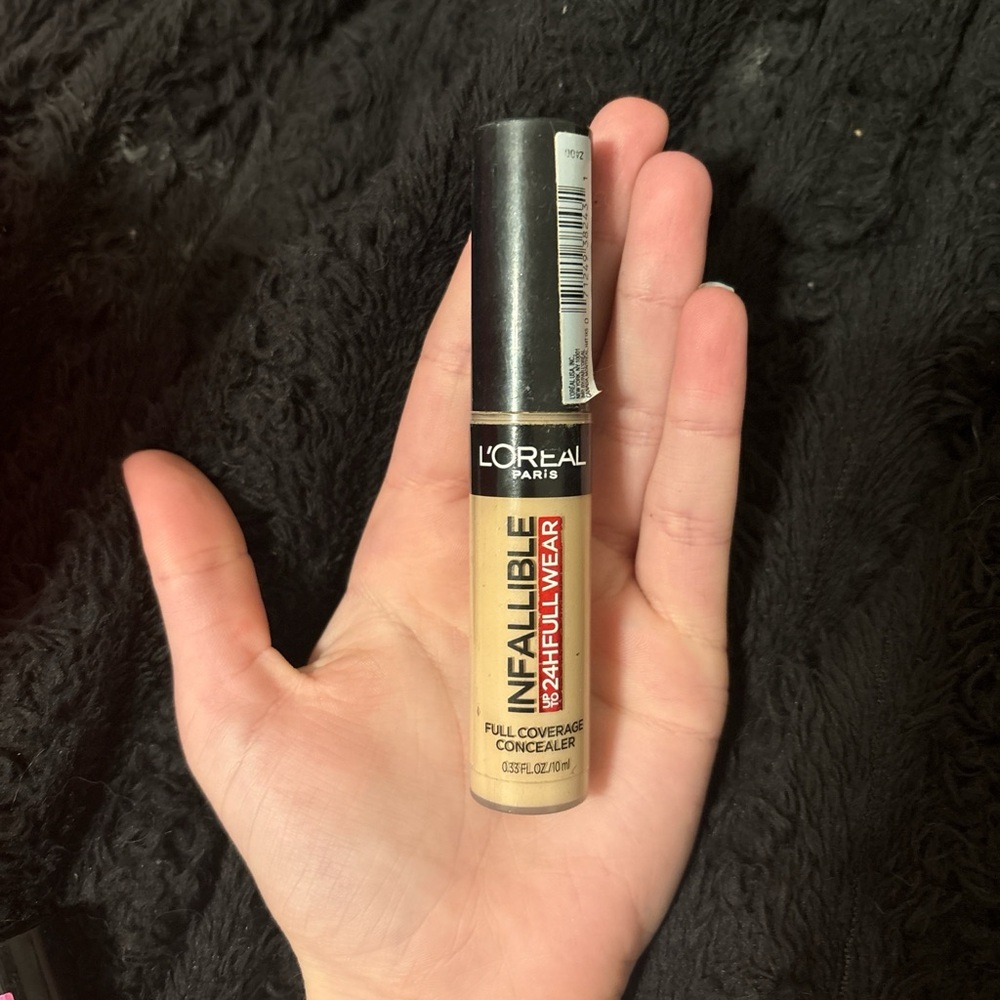 L'Oreal Infallible Full Wear Concealer - Tan